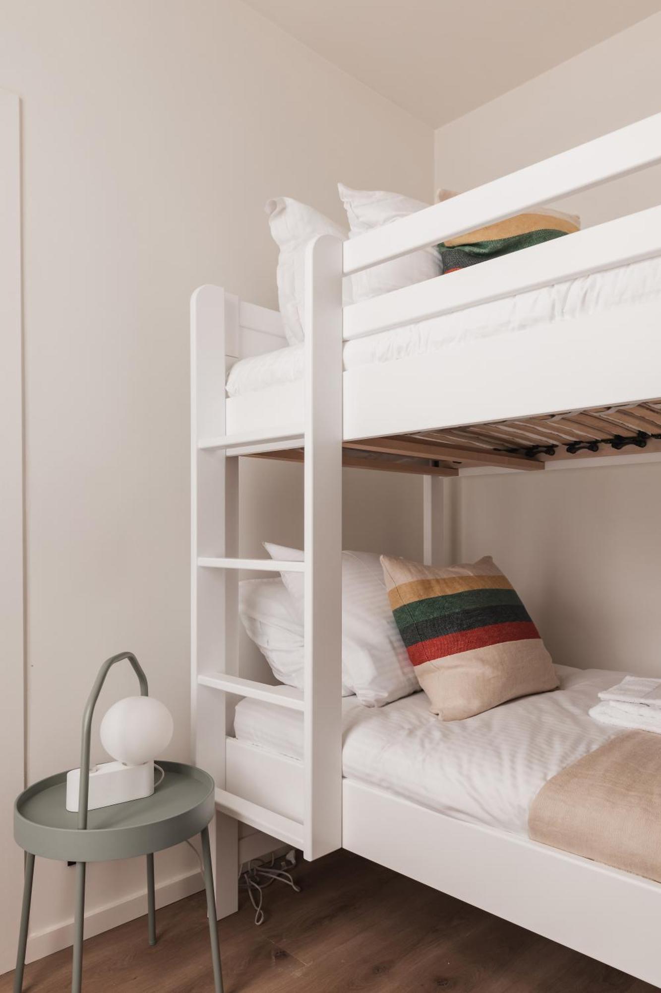 Apartment Highest Five By Romy&travis Brügge