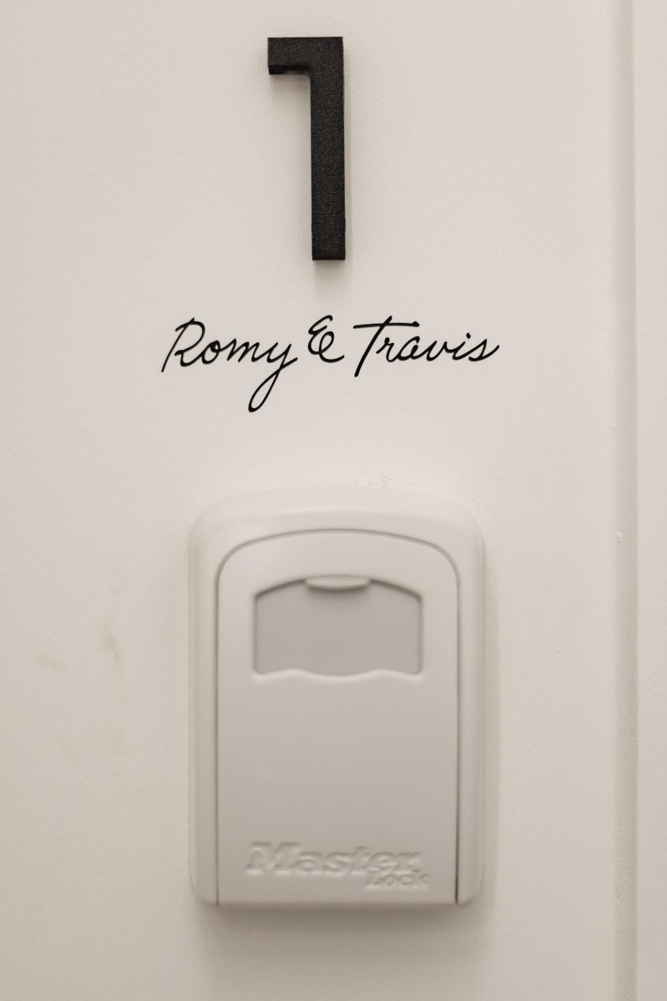 Highest Five By Romy&travis Apartment *
