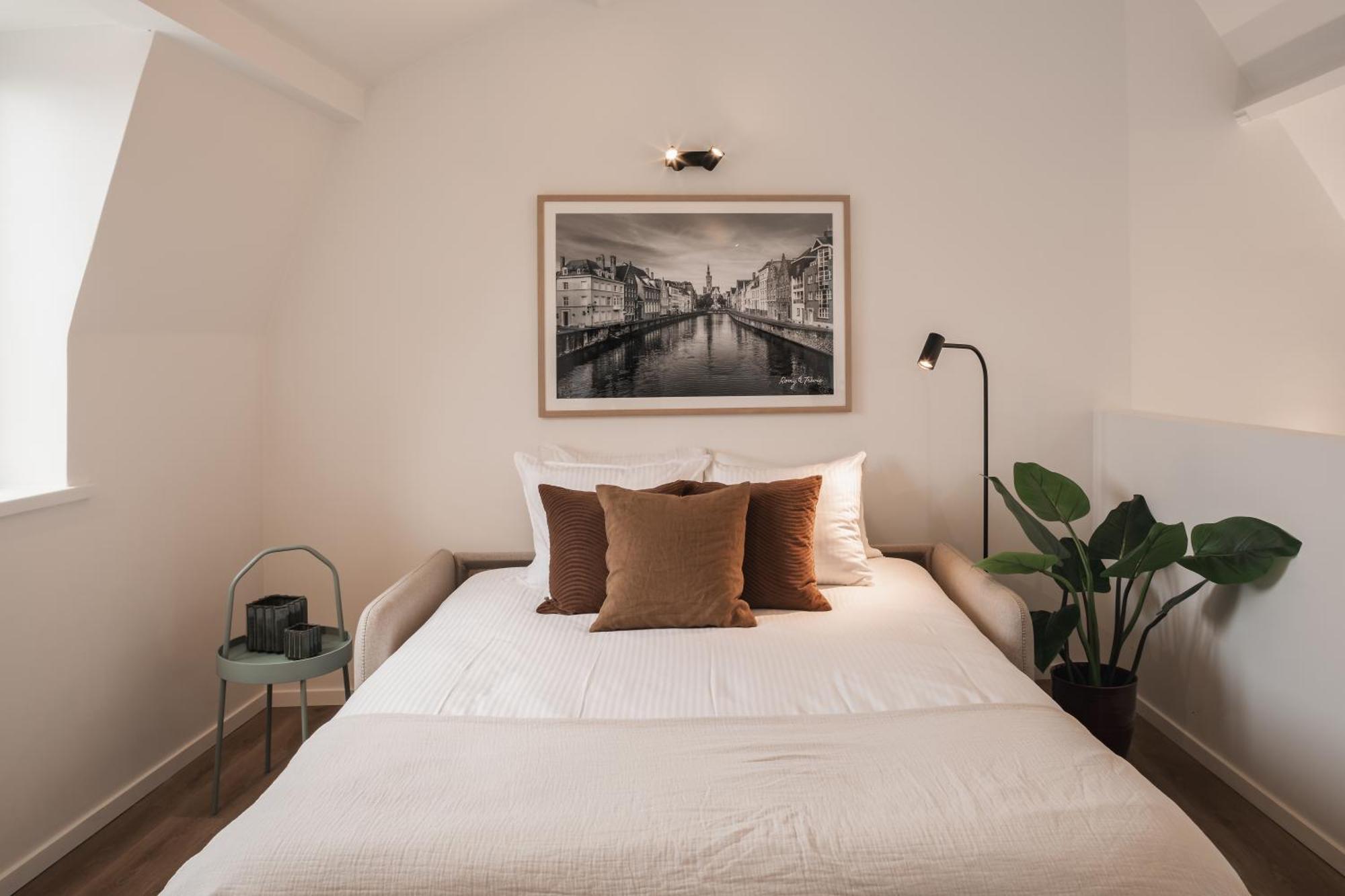 Apartment Highest Five By Romy&travis *
