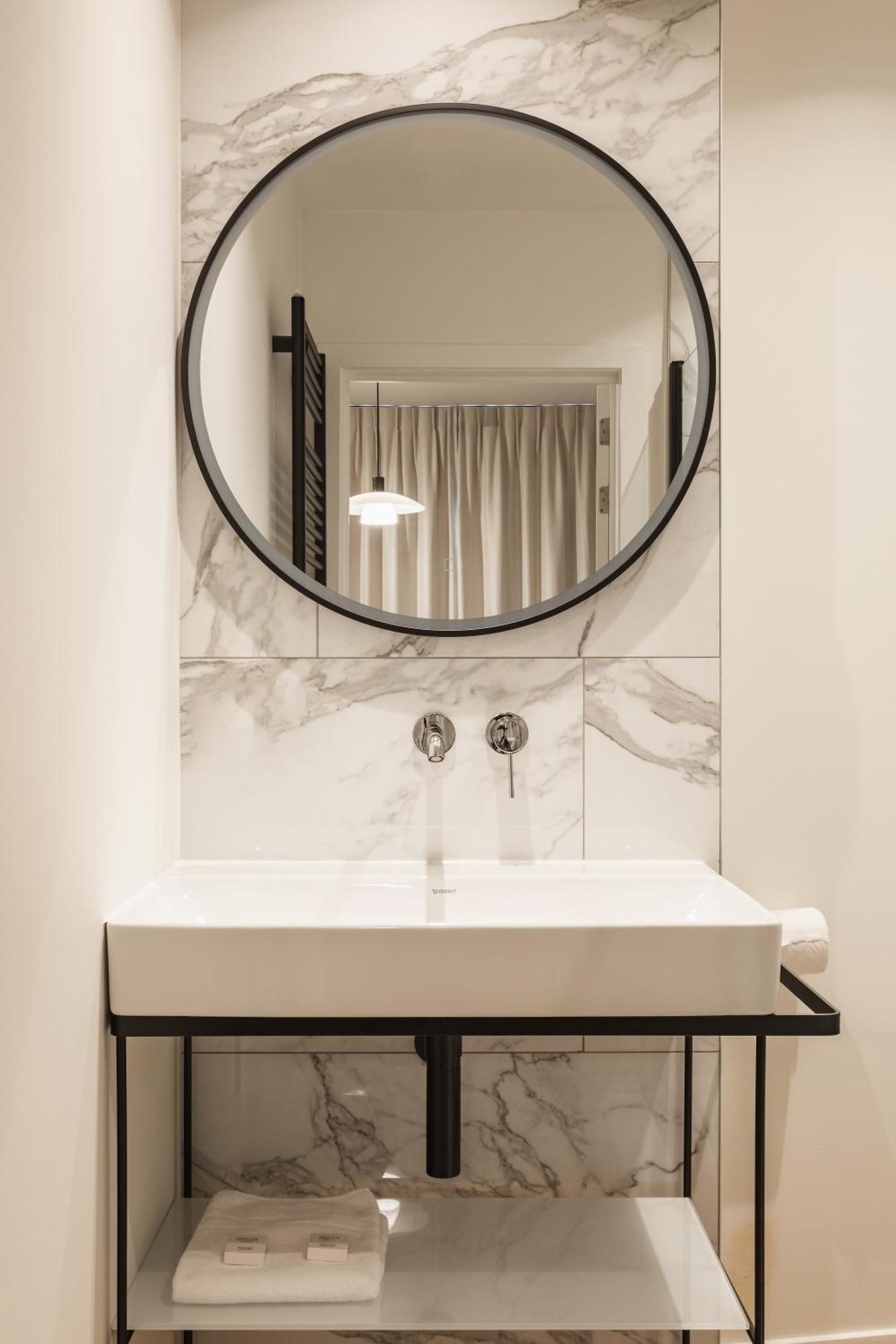 Apartment Highest Five By Romy&travis Brügge