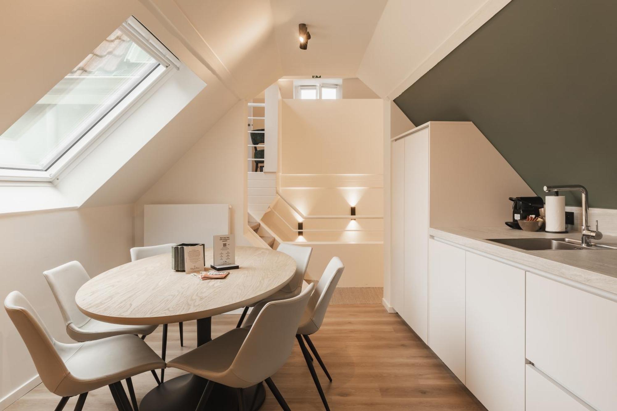 Highest Five By Romy&travis Apartment Bruges