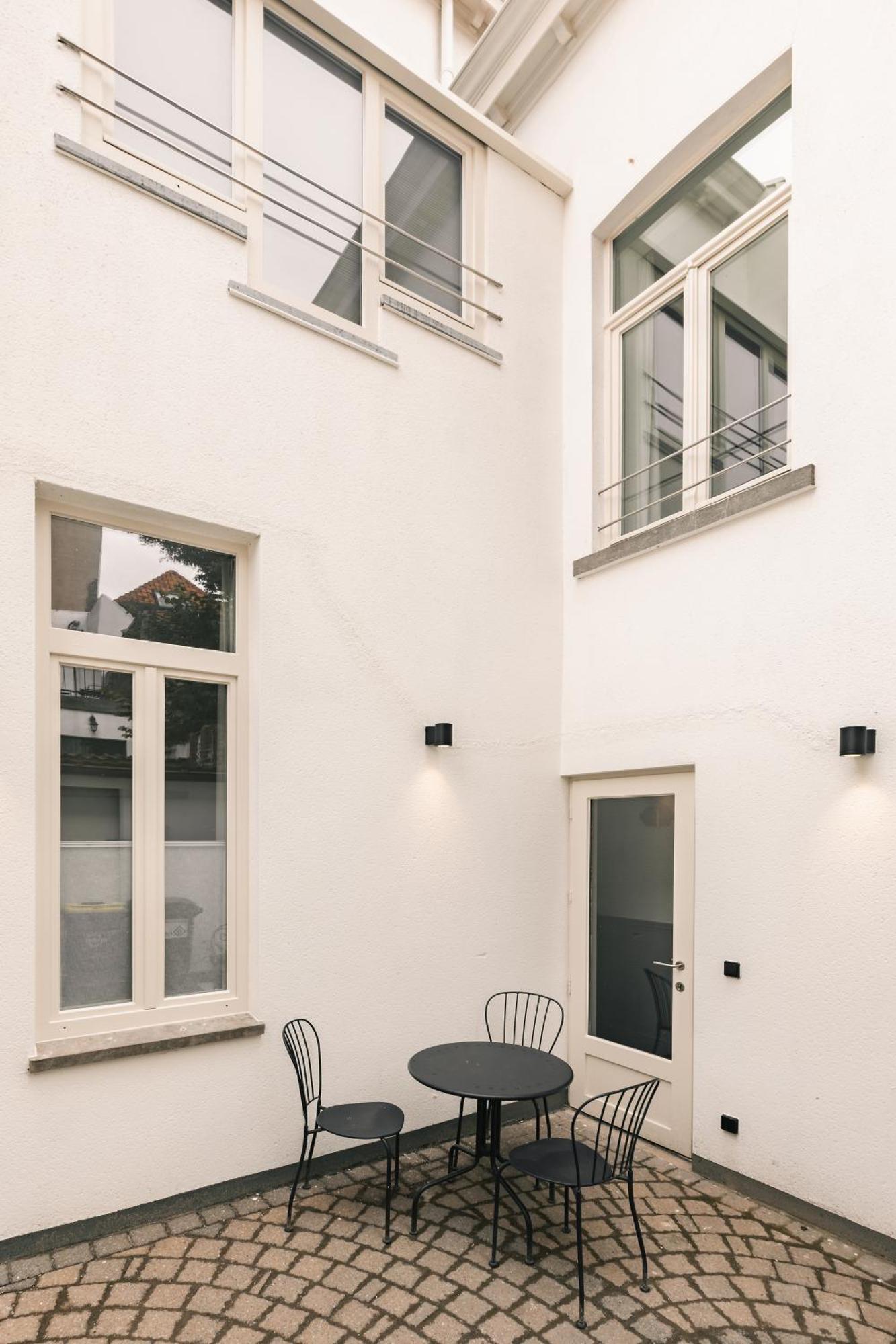 Highest Five By Romy&travis Apartment